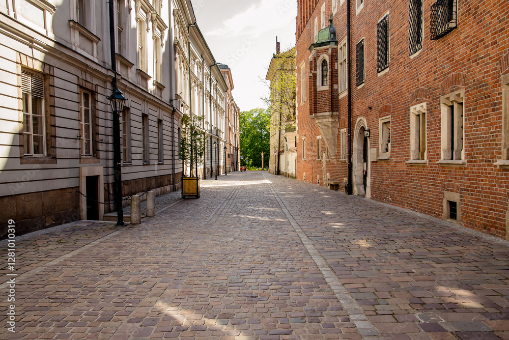 Obraz premium Empty Streets of Krakow on a Summer Day