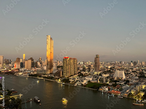 Obraz na płótnie The chao phraya river in Bangkok w salonie