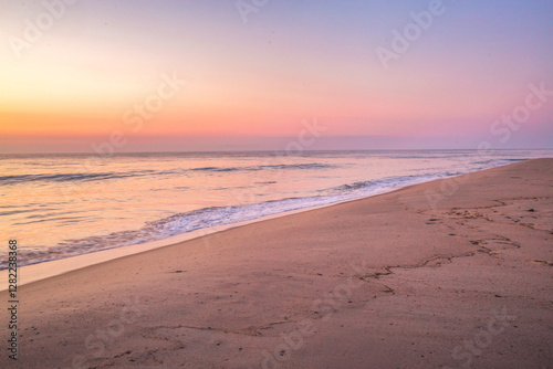 Wallpaper Mural Tranquil Ocean Sunrise Photos – Serene Seascapes, Golden Hour Waves & Peaceful Coastal Horizons Torontodigital.ca