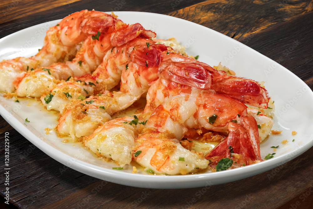Obraz na plátně Fried shrimp, Brazilian dish with fried shrimp in butter sauce