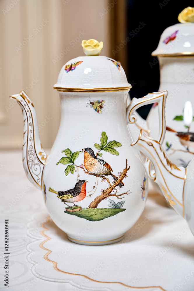 Fine vintage Rothschild Bird porcelain for true connoisseurs and royalty. The finest hand-painted forforework. Magnificent setting using unique textiles and fresh flowers. This service will not leave