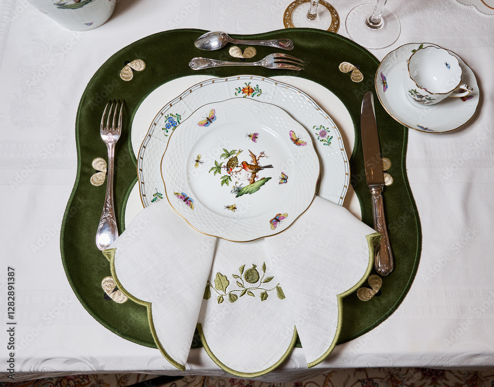 Fine vintage Rothschild Bird porcelain for true connoisseurs and royalty. The finest hand-painted forforework. Magnificent setting using unique textiles and fresh flowers. This service will not leave
