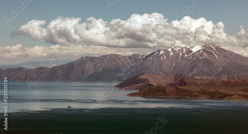 Obraz na płótnie Ferry transporting snowy mountains and Van Lake, Tatvan, Bitlis w salonie