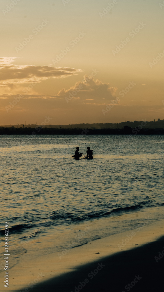 Naklejka premium Beach Sunset