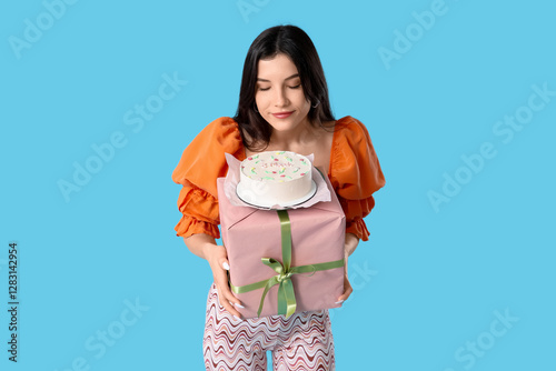 Beautiful young woman with ...