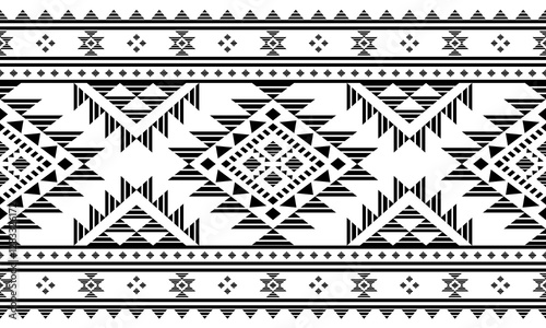 Southwest Aztec geometric Native American Mexican Navajo tribal ethnic boho indian texture ornament seamless pattern fabric black and white design vector for woven textile printing blanket rug carpet 