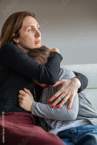 Obraz na płótnie teen girl in crisis w salonie