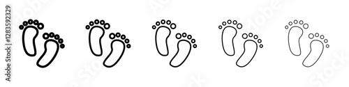 Footprint icon set in different stroke sizes