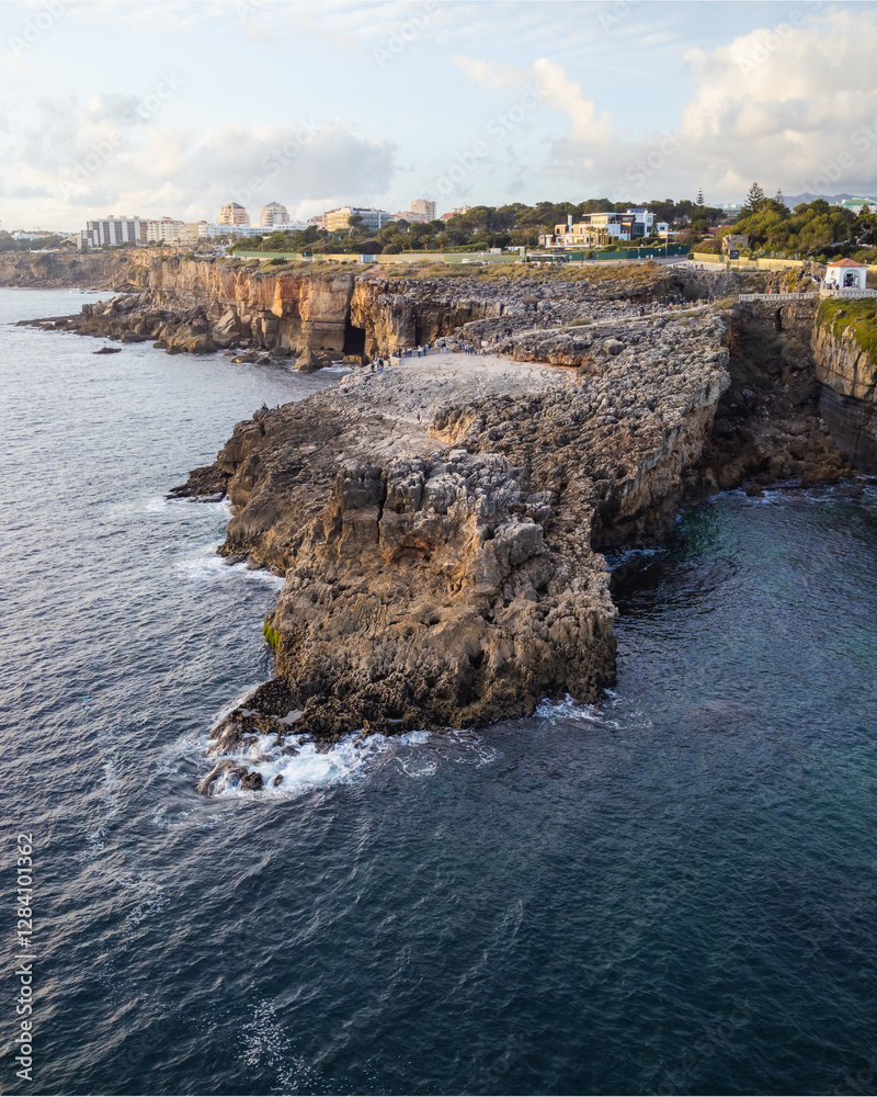 Obraz premium view of the coast of the sea, Cascais Portugal