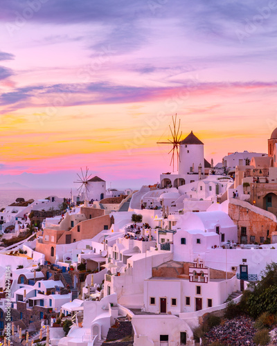 Obraz na płótnie View of Oia the most beautiful village of Santorini island in Greece w salonie