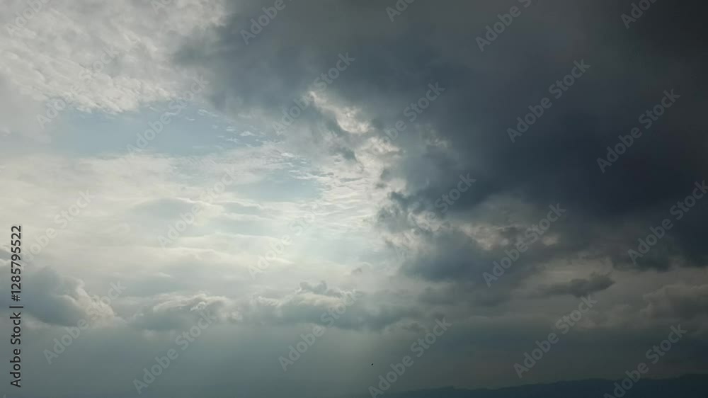 timelapse of cloud movement in the sky
timelapse of cloud movement in the sky