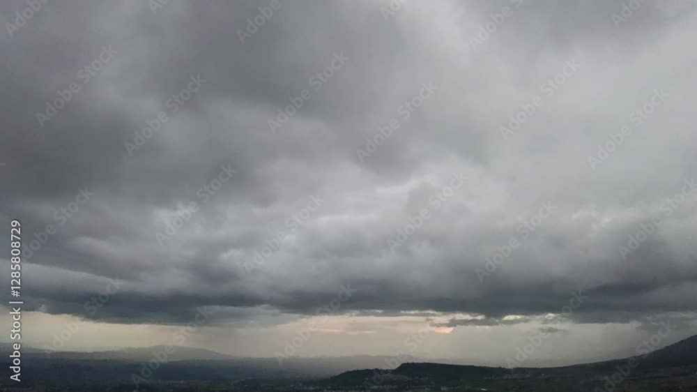 timelapse of cloud movement in the sky
timelapse of cloud movement in the sky