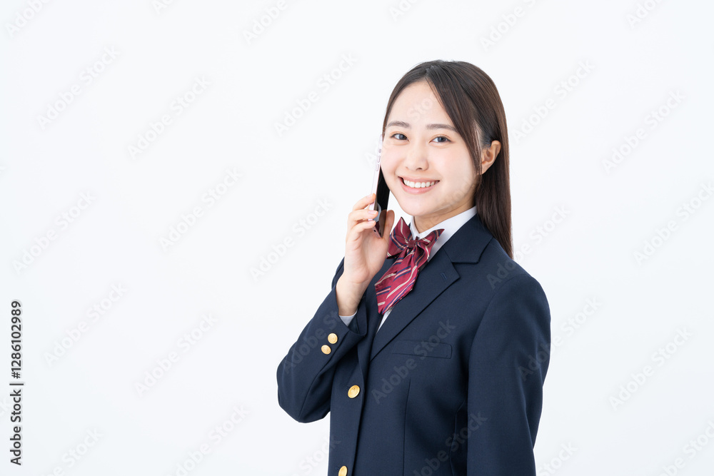 電話する女子高生