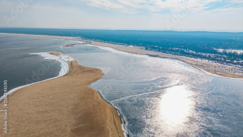 Plaża z drona w Mikoszewie, zatoka, cypel