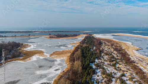 Plaża z drona w Mikoszewie, zatoka, cypel