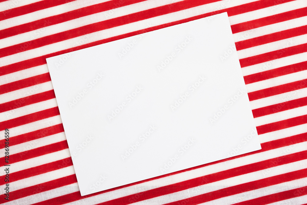 Obraz premium Blank white greeting card with red and white stripes