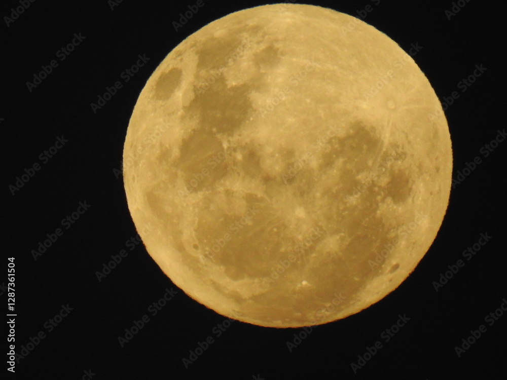 Fototapeta premium full moon in night sky