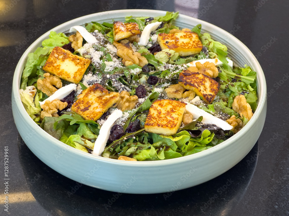 Fried chicken and shrimp rice dishes offer a diverse meat and vegetable meal Fried chicken and shrimp rice dishes offer a diverse meat and vegetable meal