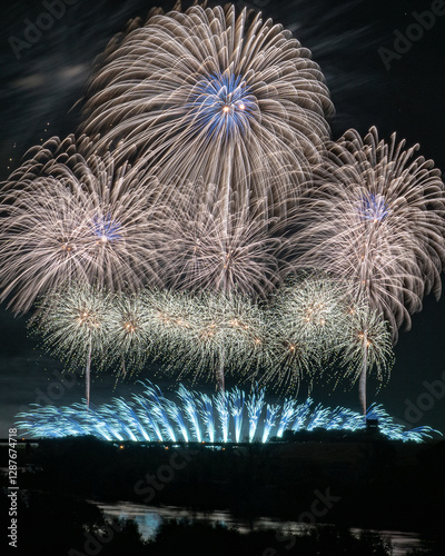 日本の巨大な花火  利根川大花火大会 / Giant Fireworks of Japan Tonegawa Grand Fireworks Festival photo