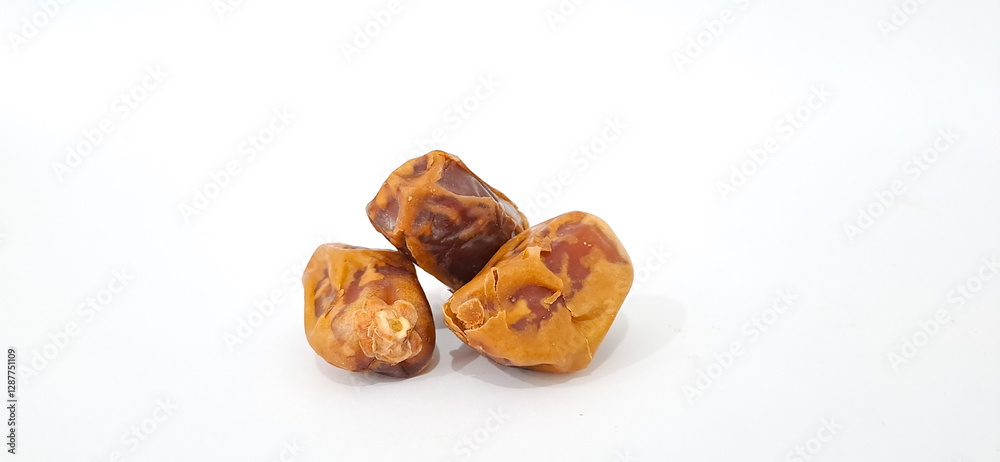 date fruit isolated on white background
date fruit isolated on white background