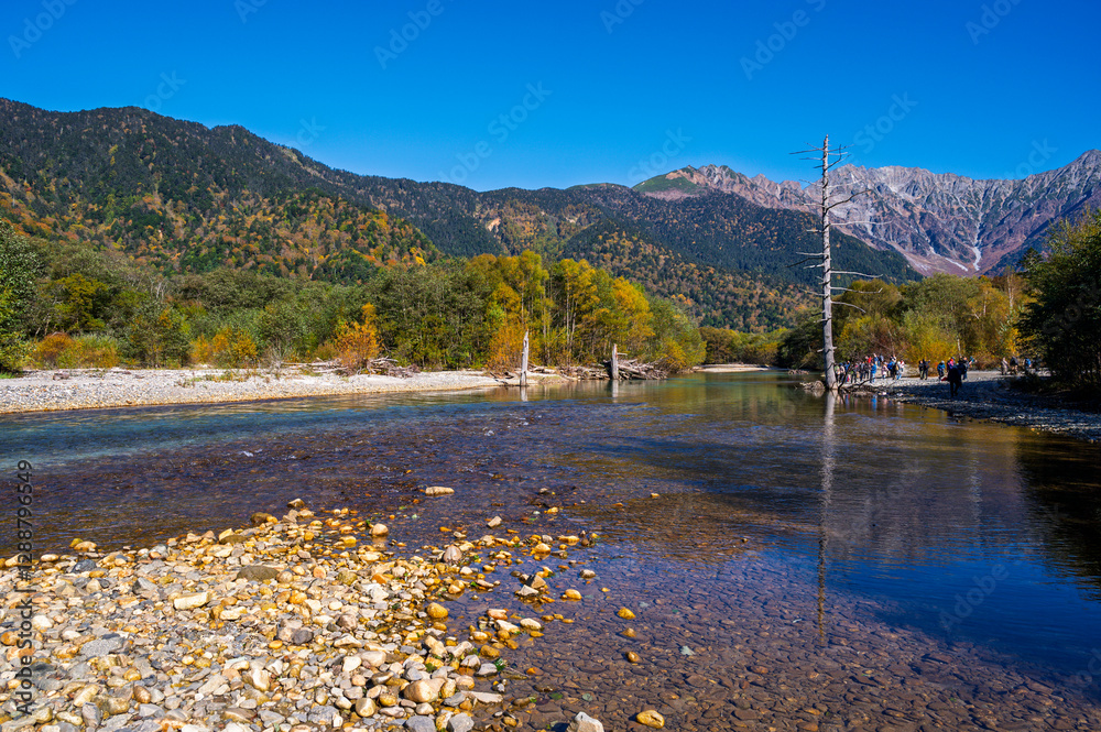 Autumn season of Kamikochi, Chubu-Sangaku National Park, Japan Beautiful mountain, Nature landscape at Kamikochi Japan, autumn in the Northern Japan Alps, Matsumoto, Nagano, Japan