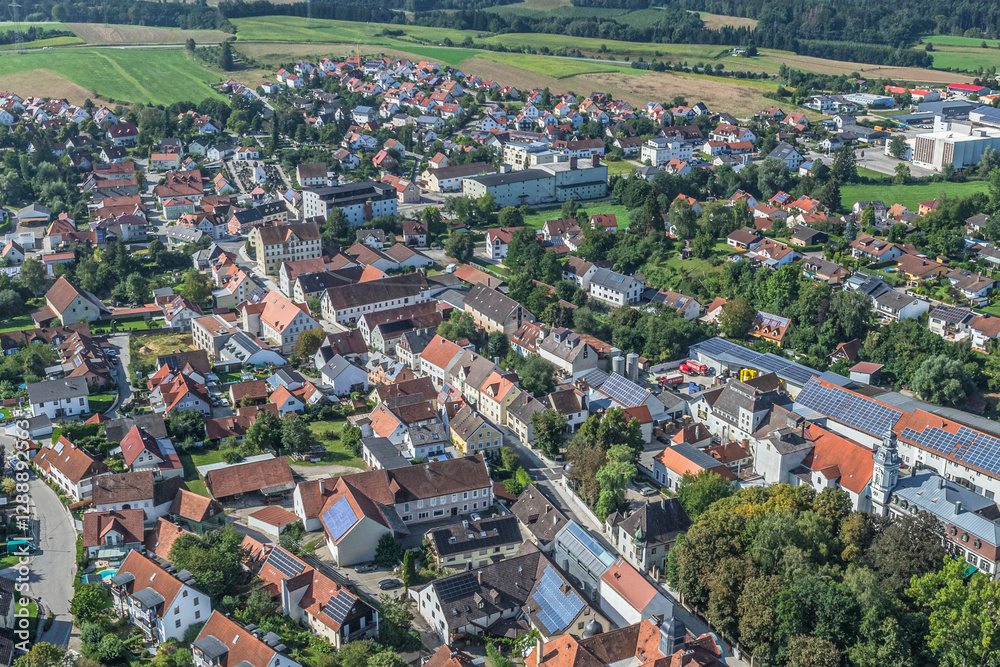 Obraz premium Herrlicher Spätsommertag im Abenstal rund um Au in der Hallertau