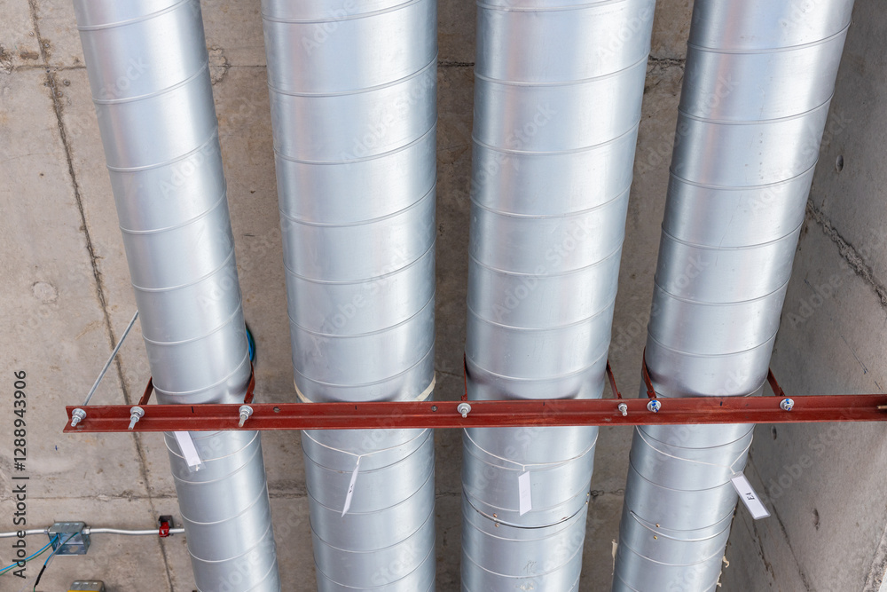 Insulated HVAC pipes with secure mounting Insulated HVAC pipes with secure mounting