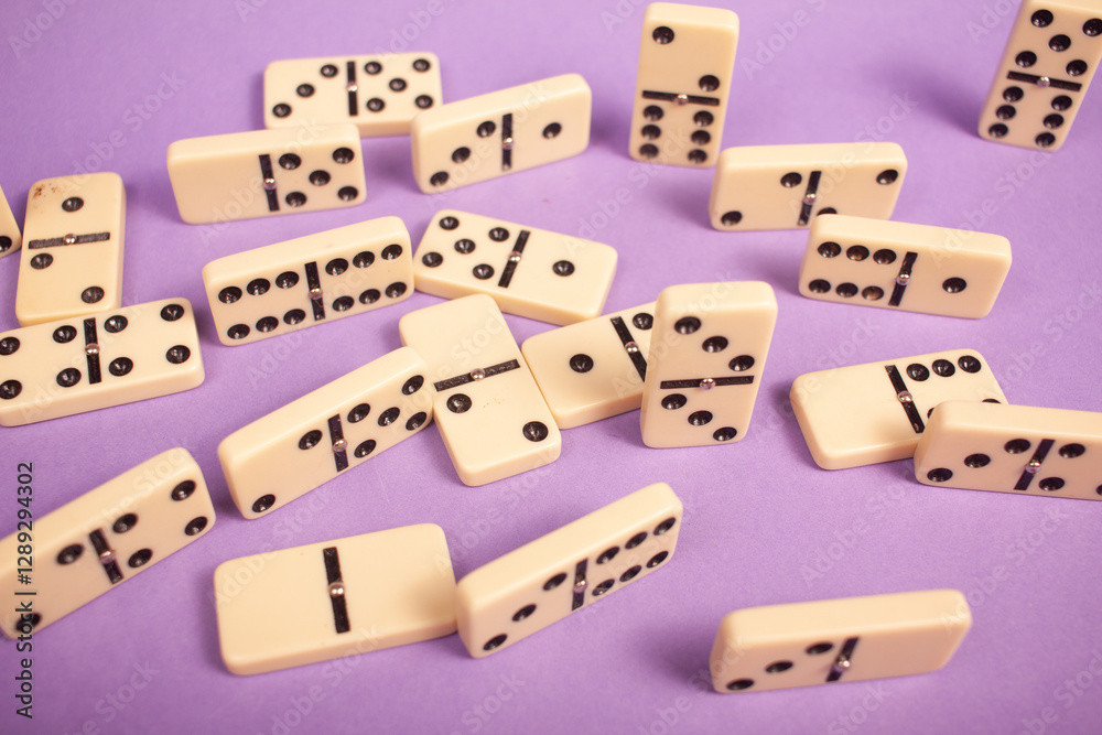 dominoes game dominoes game