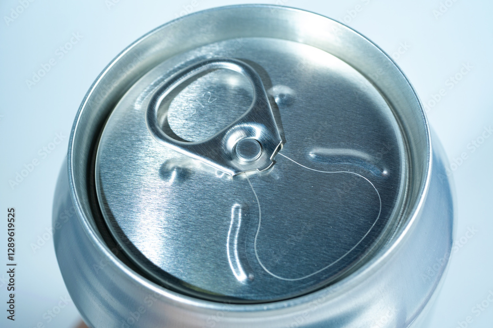 Blank Soda Can,Blank aluminum can.,Blank aluminum soda drink can isolared on white background Blank Soda Can,Blank aluminum can.,Blank aluminum soda drink can isolared on white background