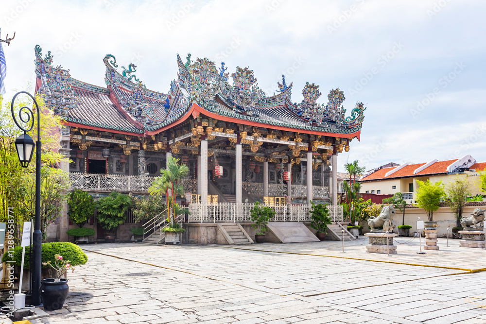 Naklejka premium Beautiful Khoo Kongsi Clan Temple in Georgetown, Penang, Malaysia