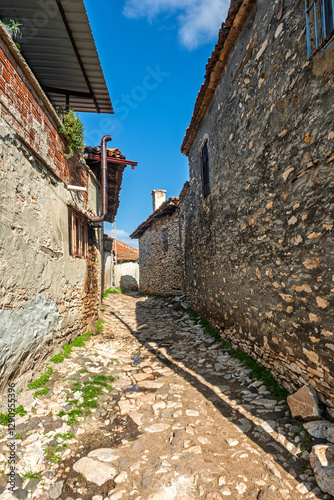 Formerly known as Kiyoldis, later known as Gölde and currently known as İncesu Village.old historical village houses