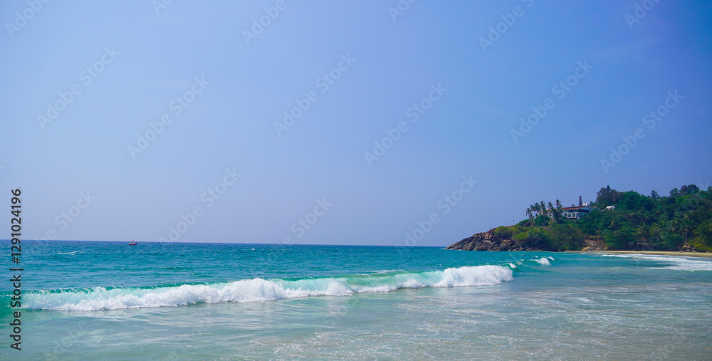 Obraz premium landscape view of Kovalam beautiful tropical beach