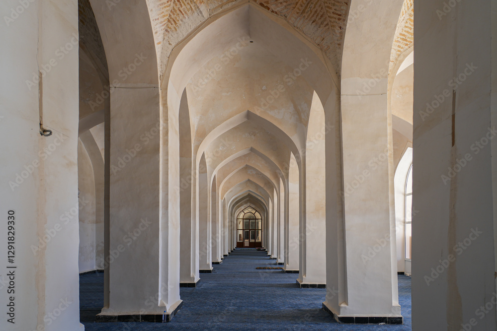 Obraz premium Vaulted passage inside the Kalan Mosque in the Po-i-Kalyan complex of the historic old town of Bukhara in Uzbekistan, Central Asia