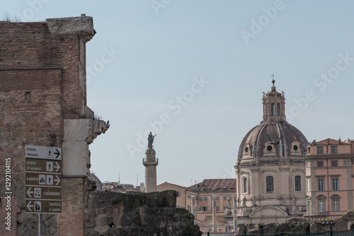 Canvas Print The city of Rome with all the beautiful buildings and streets.