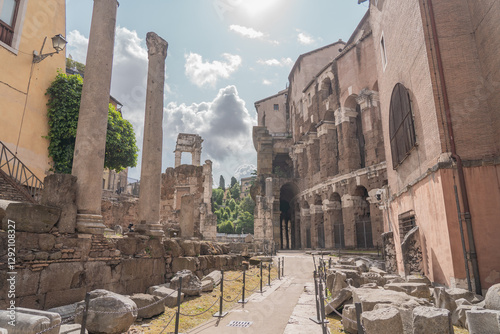 Canvas Print Some historical buildings in the city of rome.