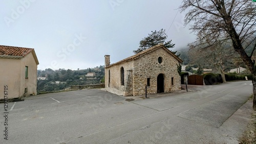 Obraz na płótnie TOURRETTES-SUR-LOUP (Alpes-Maritimes) w salonie