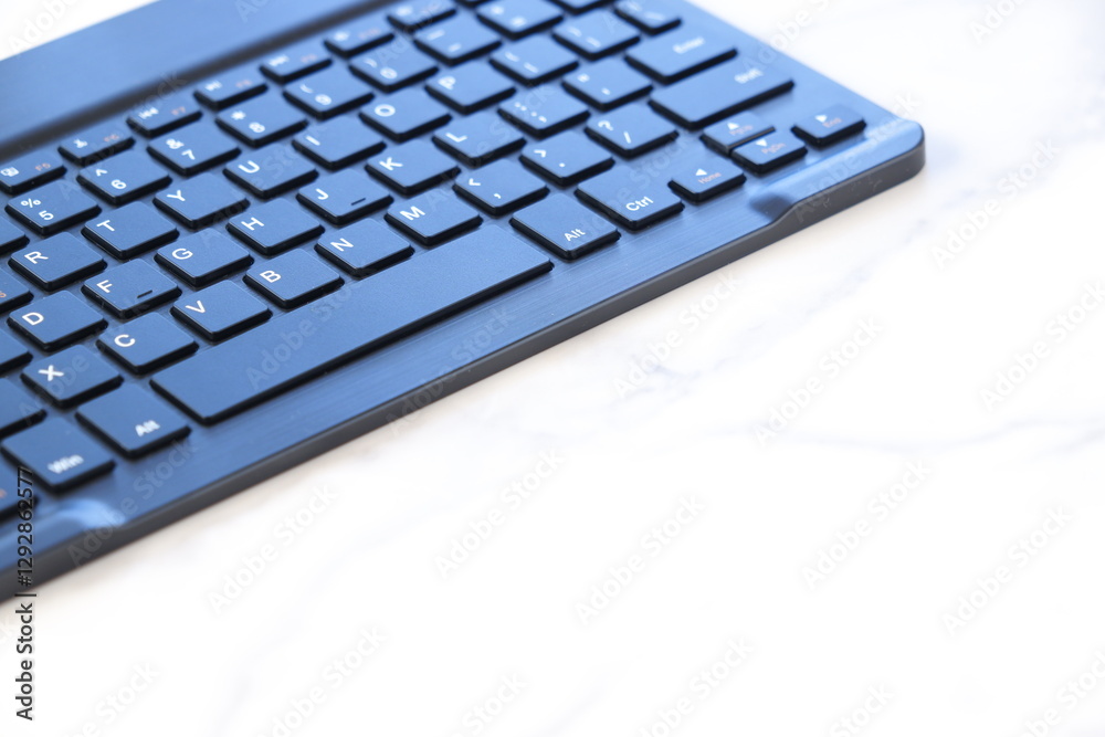 ノートパソコンのキーボード
