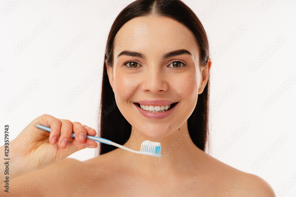Bright image of person with a toothbrush and toothpaste, dental hygiene, happy personal care, wellness habits. Promotes clean teeth and healthy grooming routines through balanced lifestyle practices. Bright image of person with a toothbrush and toothpaste, dental hygiene, happy personal care, wellness habits. Promotes clean teeth and healthy grooming routines through balanced lifestyle practices.