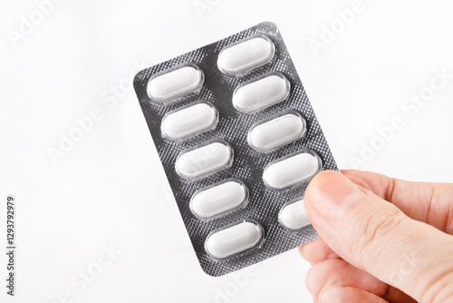 Obraz na płótnie Pills in the Hand w salonie