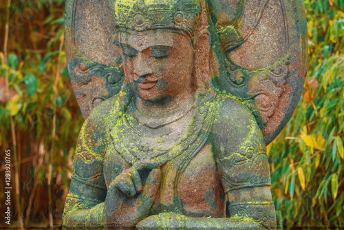 Betender Buddha 