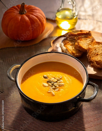 Sopa de calabaza photo