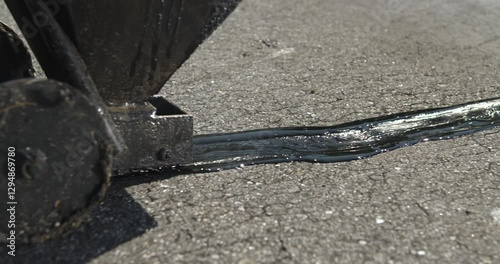 sealing crack in asphalt