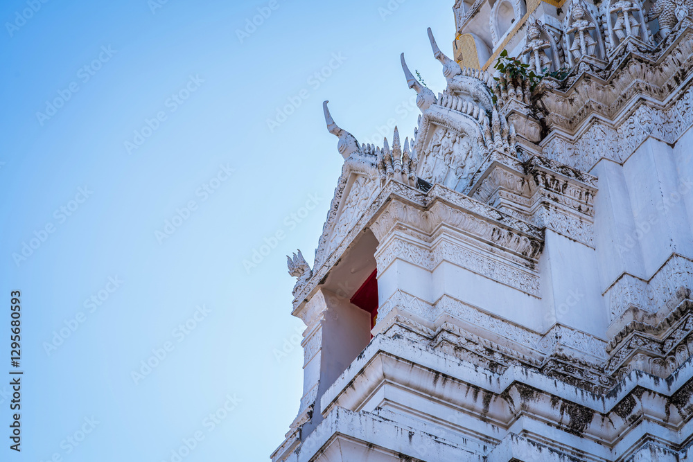 Climb the prang to pay homage to the Buddha's relics at a large Phra Si Rattana Mahathat is a Buddhist temple (wat) event tourist attractions It is a major tourist attraction Phitsanulok,Thailand.