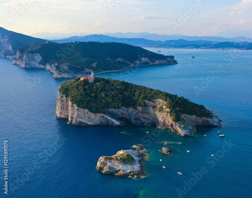 isola del tino