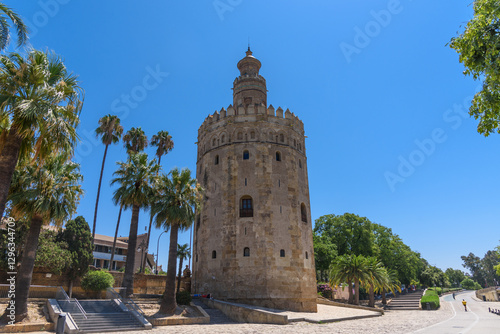 Obraz na płótnie Seville, Spain - August 01, 2024: Torre del Oro Tower of Gold in Seville w salonie