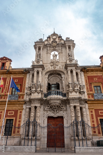 Tableau sur toile Spectacular Baroque portal from 1734 of the San Telmo Palace in Seville, Andalusia, Spain