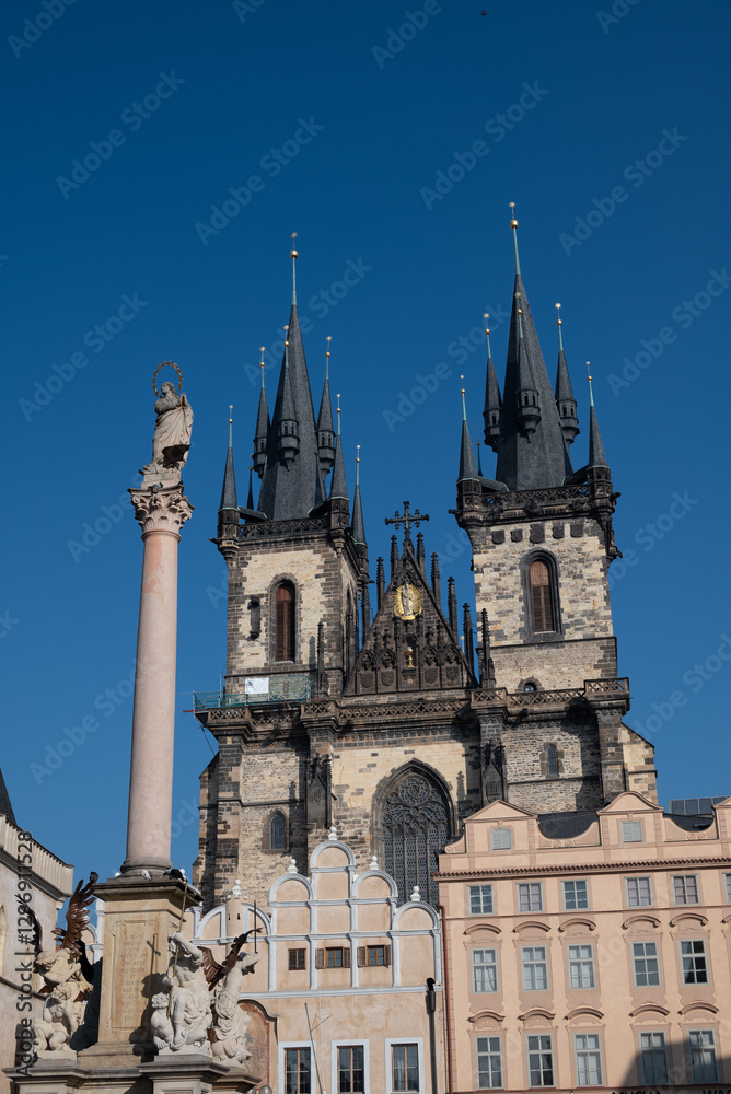 Fototapeta premium Gothic Church of the Mother of God before Tyn, popular tourist destination at the Old Town square in Prague, Czech Republic