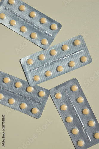 Obraz na plátne Medicine blister foil, medicine packaging, pharmaceutical packaging