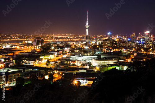 night view of Auckland