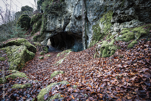 Höhle Höllenstein photo